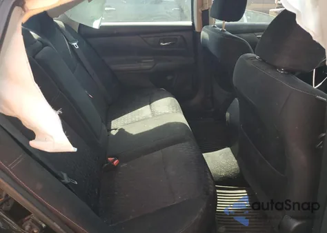 2018 Nissan Altima 2.5 z USA, uszkodzony, nr VIN 1N4AL3AP1JC267758